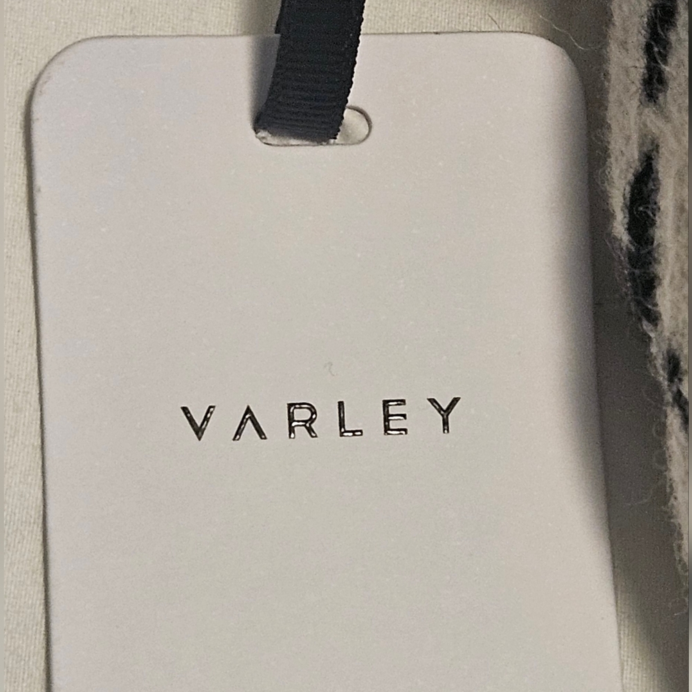 NWT Varley Roby Belt Bag- One Size- Egret Mono Check Print - Picture 6 of 11